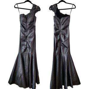 Cache Silver Prom Dress One-Shoulder Beaded Ruched Trumpet Full Length 90s Y2K 4